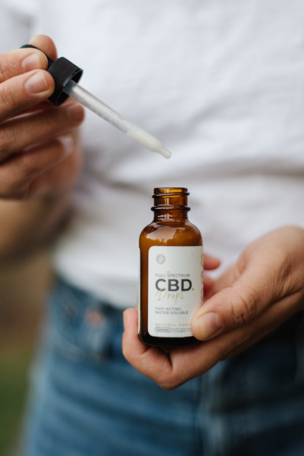 Natural Vanilla Water Soluble Full Spectrum CBD Drops (1,500mg) - 30mL - Image 2
